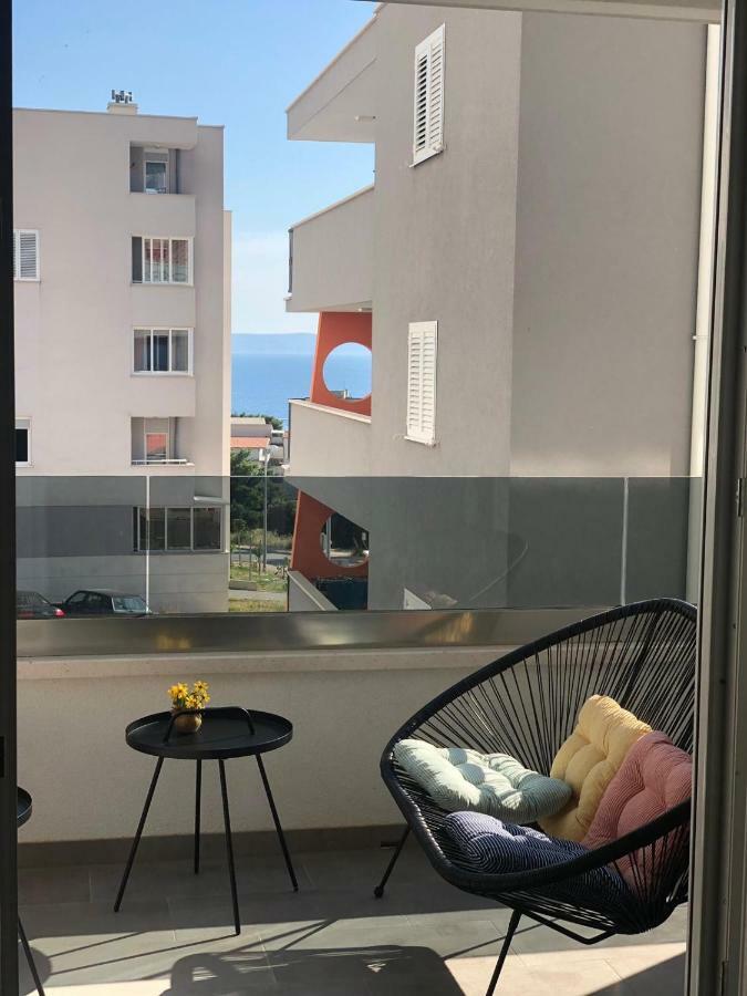 Apartment Flora Makarska Exteriör bild